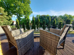 1st floor apartment, Center, with terrace, 7min to the sea